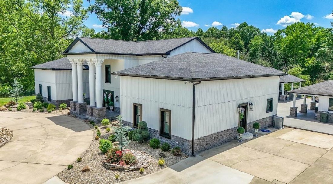 House in Barbourville, Kentucky, United States 3 - 18176888
