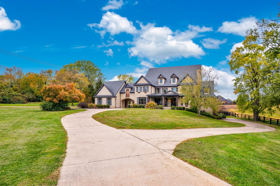 House in Lexington, Kentucky, United States 3 - 18176996