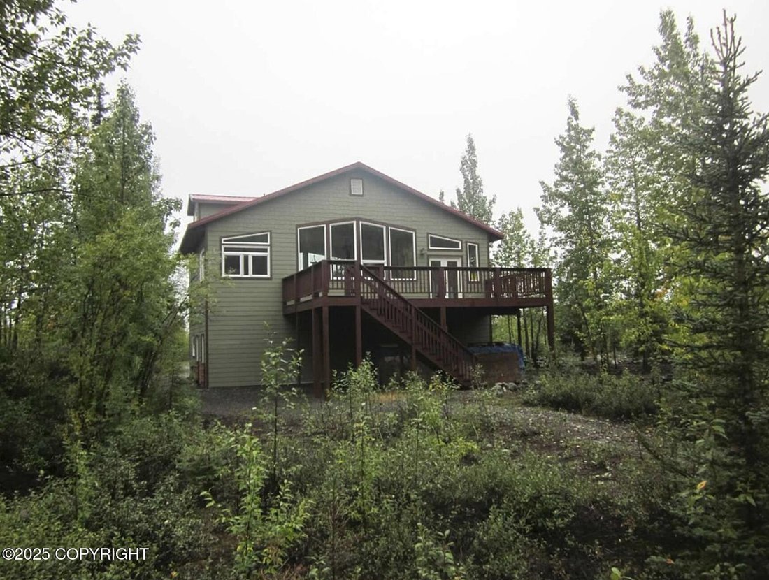 House in McCarthy, Alaska, United States 5 - 18177064