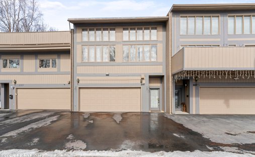 House in Anchorage, Alaska, United States 1