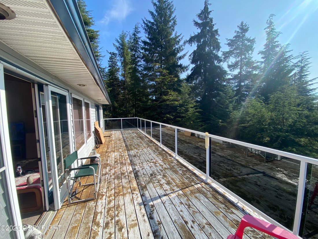 House in Sitka, Alaska, United States 3 - 18175529