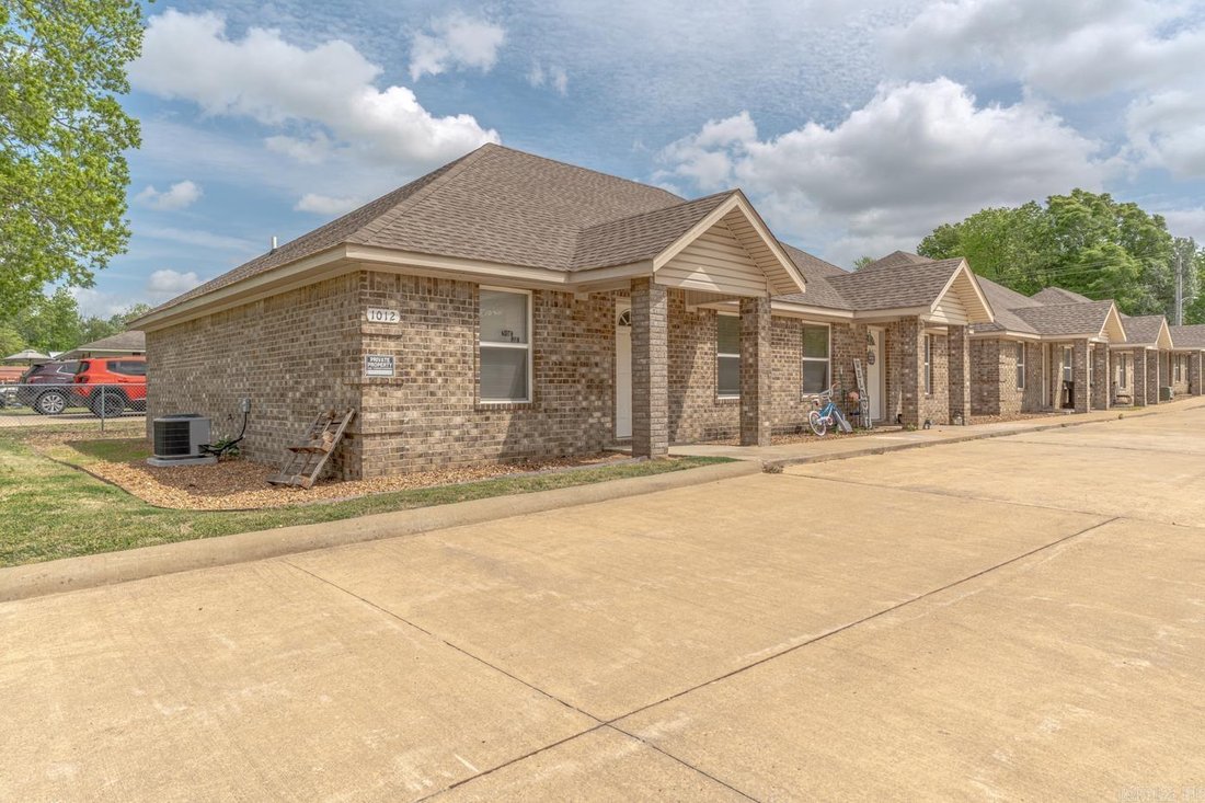 Jonesboro, Arkansas, United States 4 - 18176423