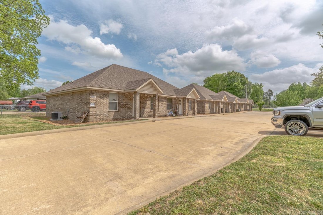 Jonesboro, Arkansas, United States 1 - 18176423