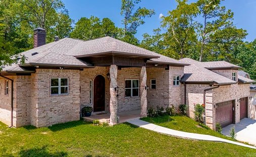 House in Maumelle, Arkansas, United States 1