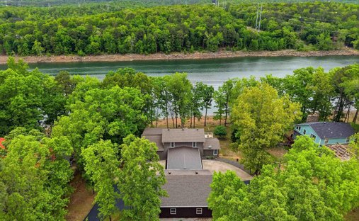 House in Edgemont, Arkansas, United States 1