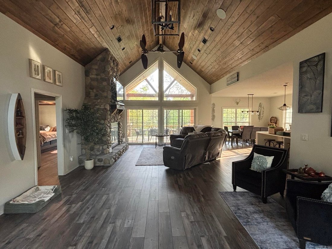 House in Shirley, Arkansas, United States 5 - 18176458