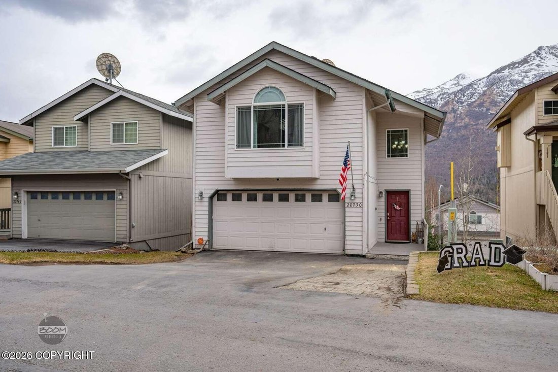 House in Anchorage, Alaska, United States 2 - 18175553
