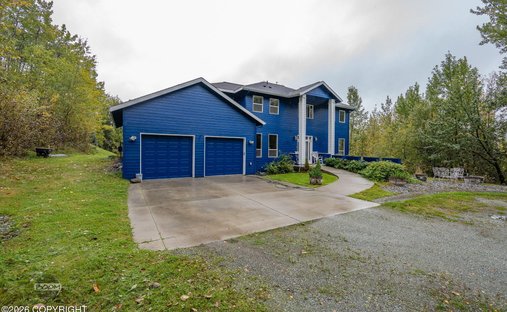 House in Anchorage, Alaska, United States 1
