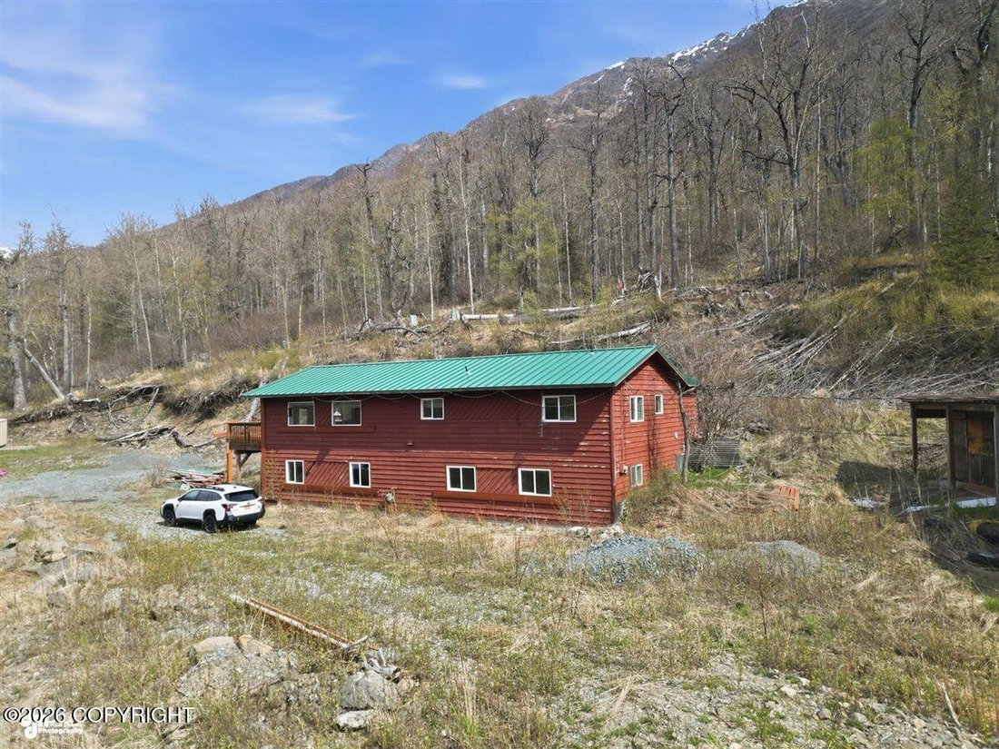 House in Anchorage, Alaska, United States 1 - 18175784