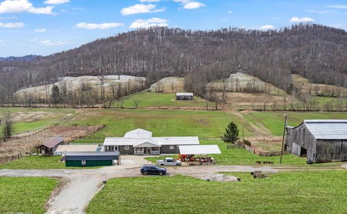House in Tollesboro, Kentucky, United States 1