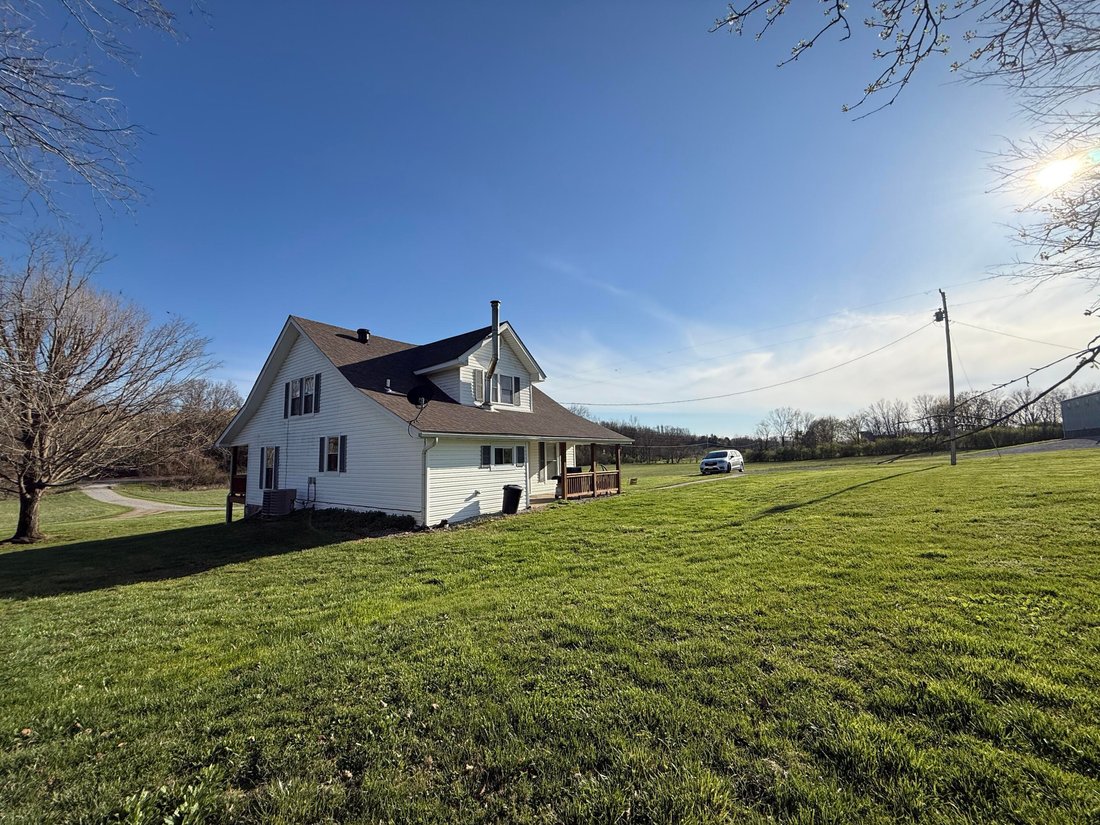House in Paris, Kentucky, United States 3 - 18176973