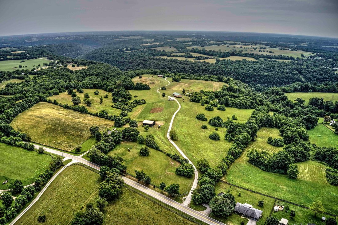 House in Harrodsburg, Kentucky, United States 2 - 18176740
