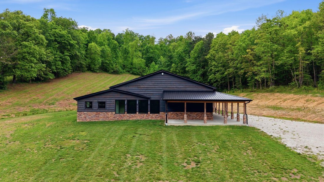 House in Annville, Kentucky, United States 2 - 18177048