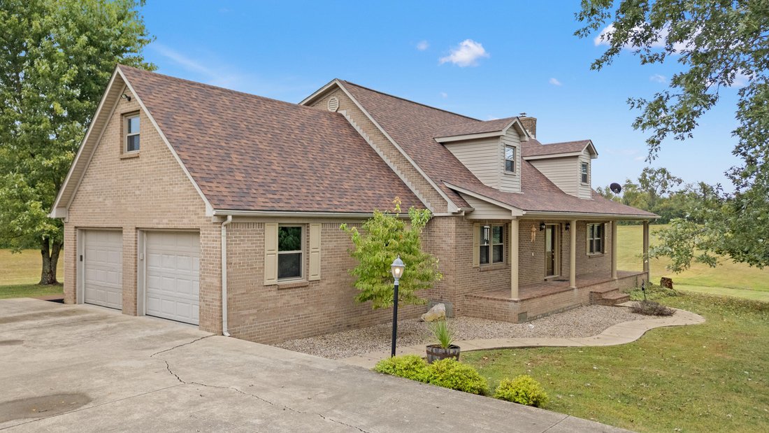 House in Lawrenceburg, Kentucky, United States 1 - 18176834
