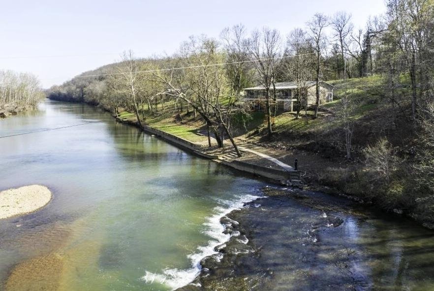 House in Highland, Arkansas, United States 3 - 18176558