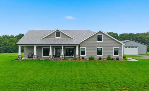 House in Columbia, Kentucky, United States 1