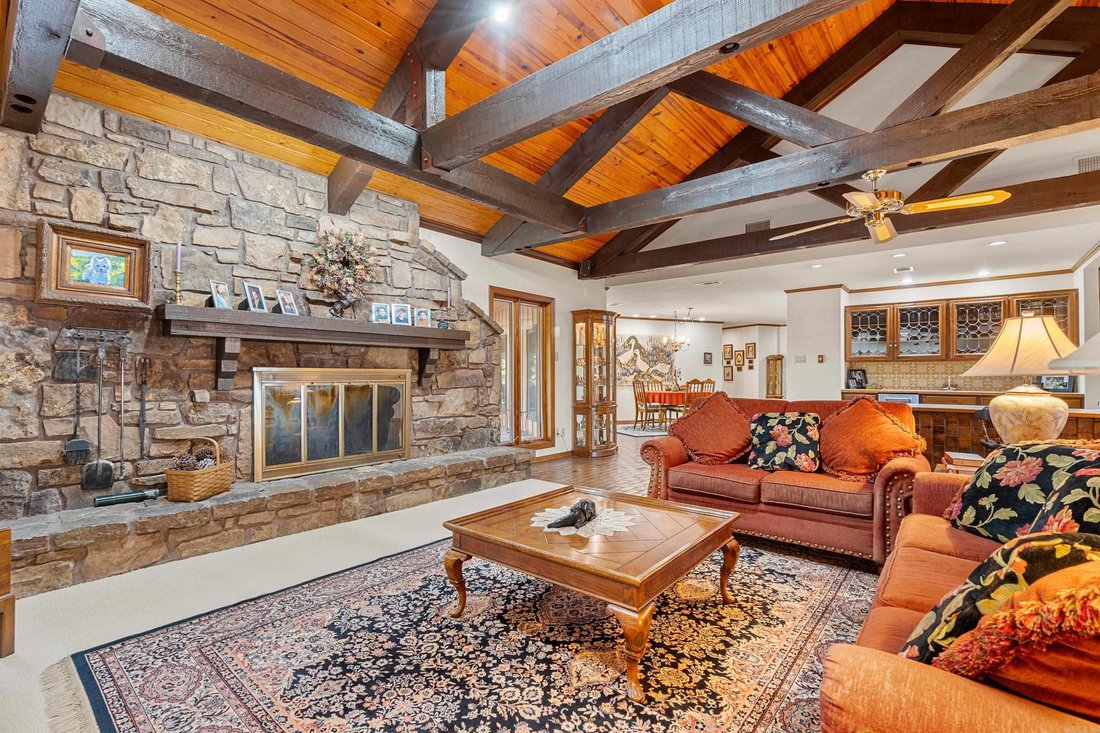 House in Hot Springs, Arkansas, United States 4 - 18176353