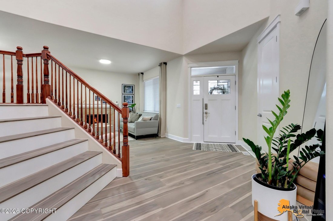 House in Anchorage, Alaska, United States 5 - 18176593