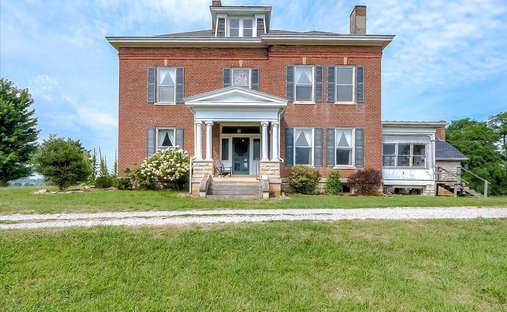 House in Springfield, Kentucky, United States 1