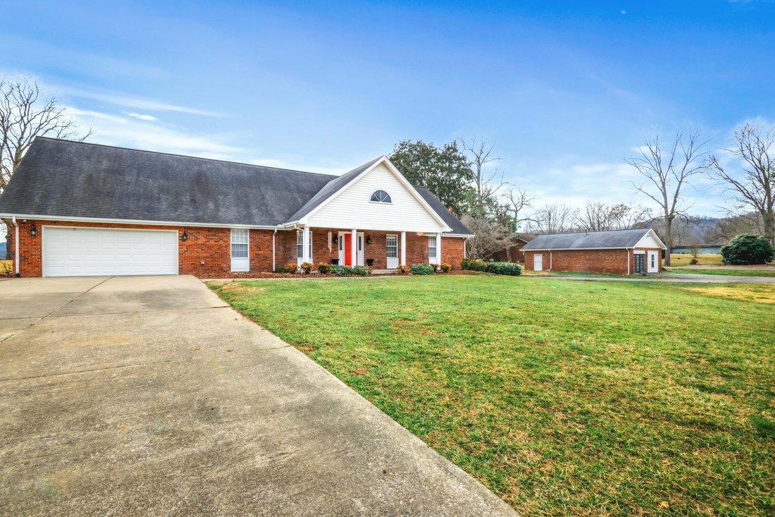 House in Williamsburg, Kentucky, United States 3 - 18176842