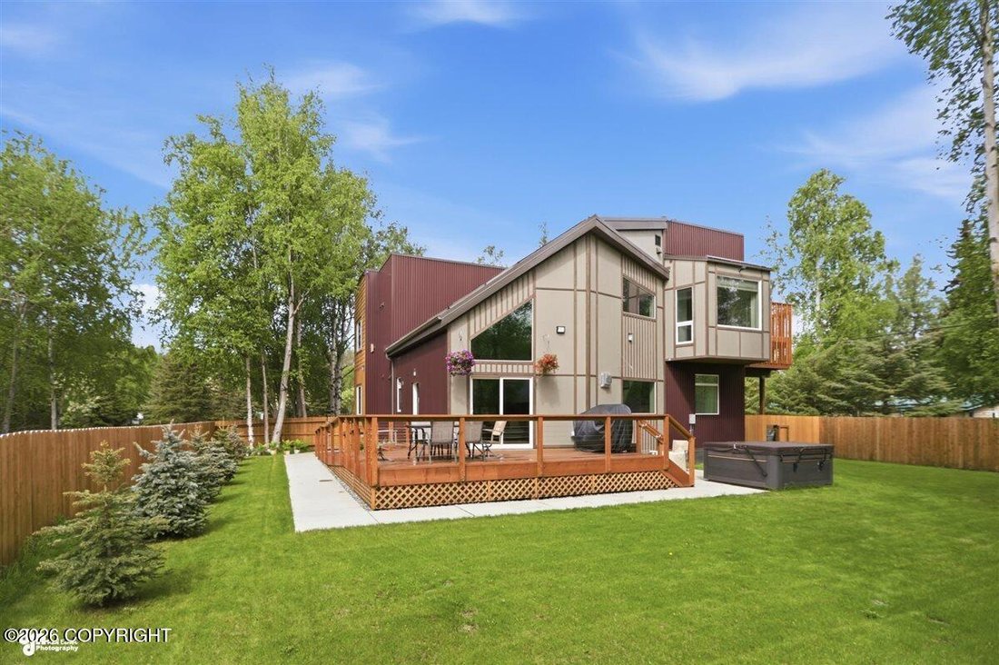 Anchorage, Alaska, United States 1 - 18175554