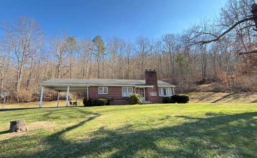 House in McKee, Kentucky, United States 1