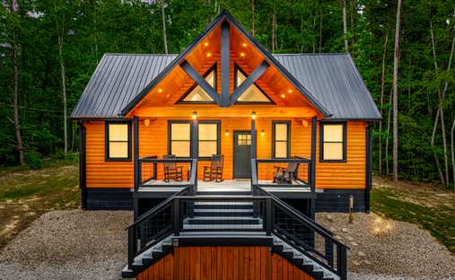 House in Zoe, Kentucky, United States 1