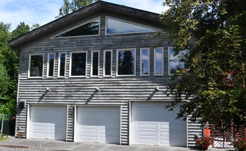 House in Anchorage, Alaska, United States 1