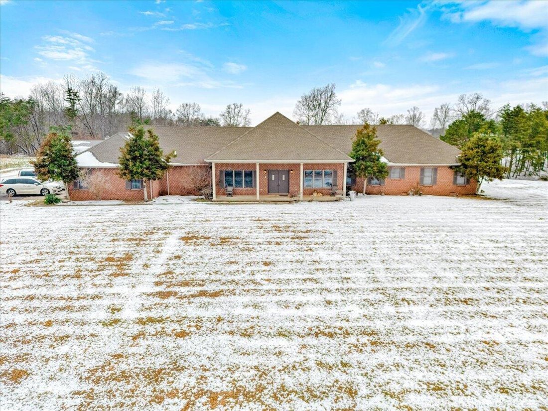 House in Corbin, Kentucky, United States 1 - 18176923
