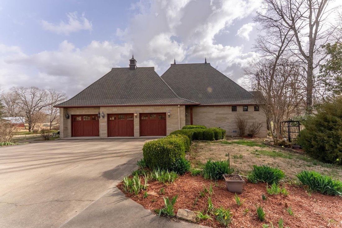 House in Salem, Arkansas, United States 3 - 18175812