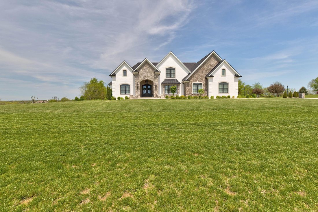 House in Mount Sterling, Kentucky, United States 4 - 18177256