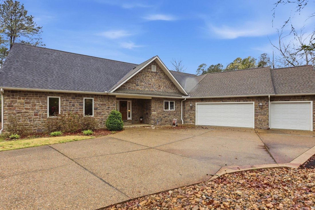 House in Hot Springs Village, Arkansas, United States 2 - 18176418