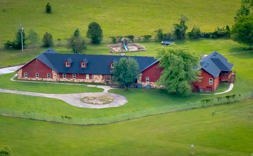 House in Benton, Arkansas, United States 1