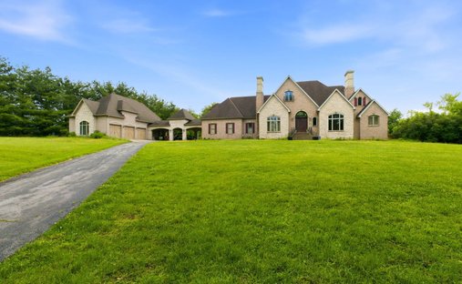 House in Simpsonville, Kentucky, United States 1