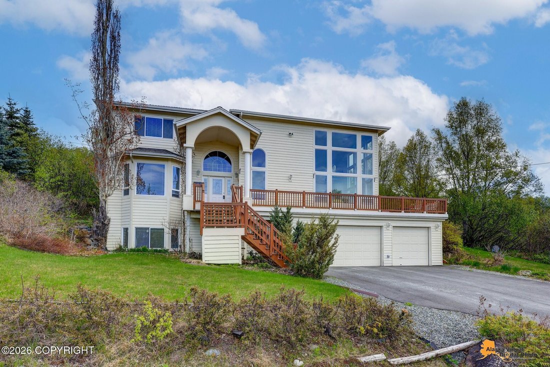 House in Anchorage, Alaska, United States 3 - 18175505