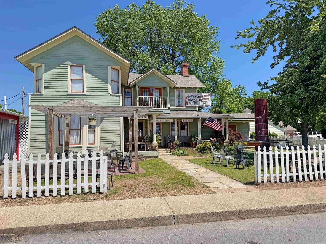 House in Mountain View, Arkansas, United States 1 - 18176048