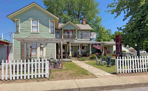 House in Mountain View, Arkansas, United States 1