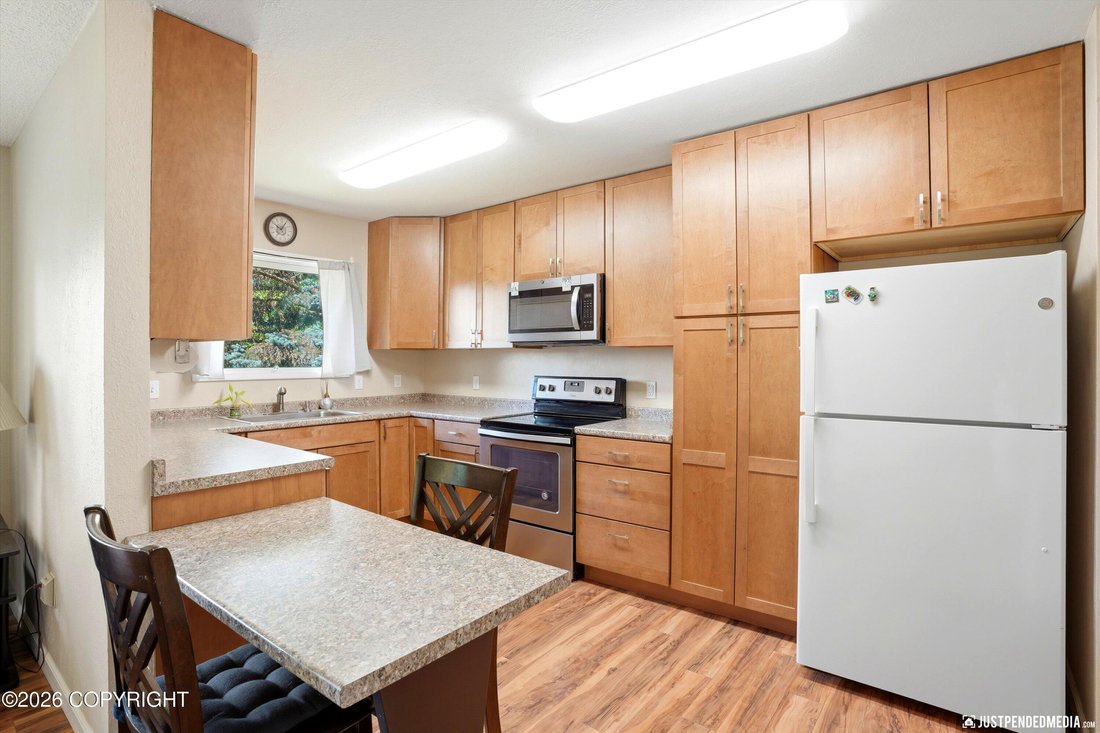 Anchorage, Alaska, United States 5 - 18175550