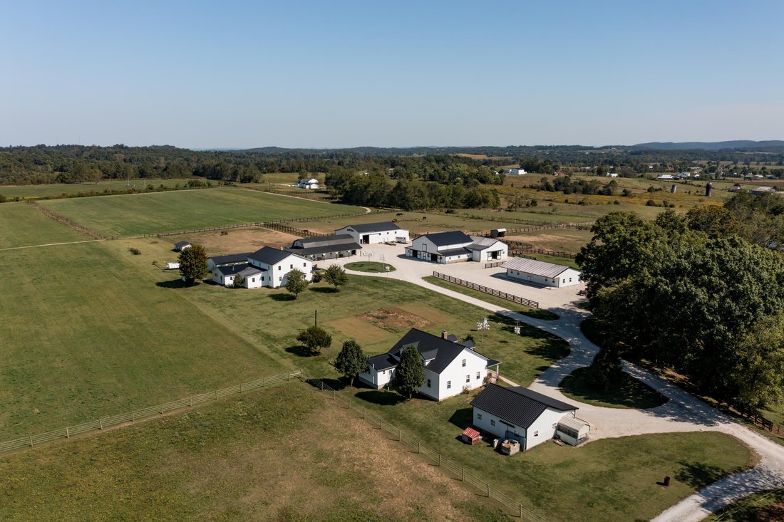 House in Owingsville, Kentucky, United States 1 - 18176990