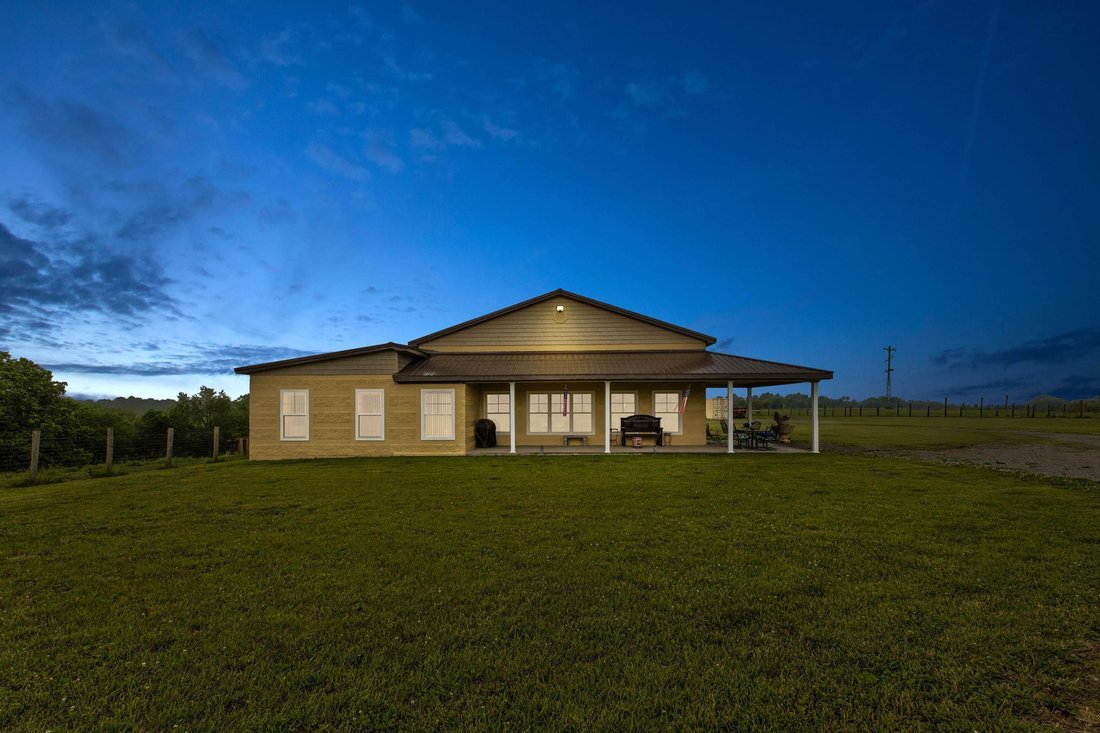 House in Winchester, Kentucky, United States 3 - 18177002