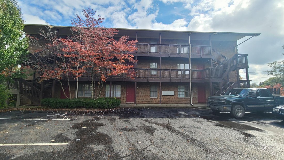Apartment in Lexington, Kentucky, United States 2 - 18176668