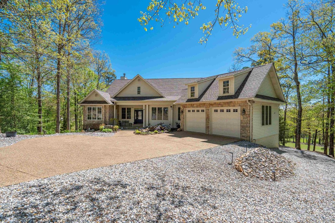 House in Hot Springs Village, Arkansas, United States 2 - 18176512