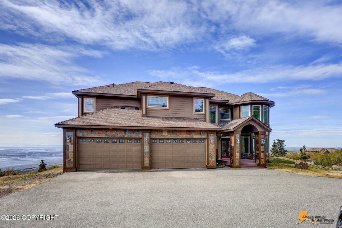 House in Anchorage, Alaska, United States 3 - 18176433