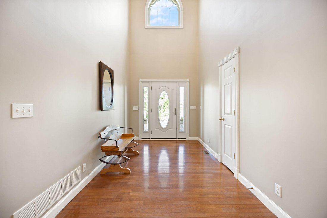 House in Russell Springs, Kentucky, United States 5 - 18176811
