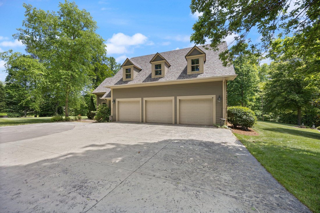 House in Jamestown, Kentucky, United States 5 - 18176905