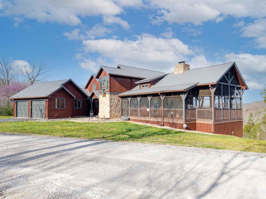 House in Monticello, Kentucky, United States 2 - 18177469