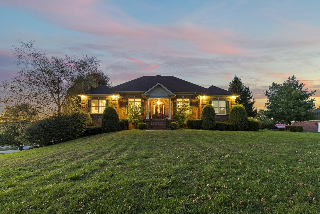 House in Richmond, Kentucky, United States 3 - 18177009