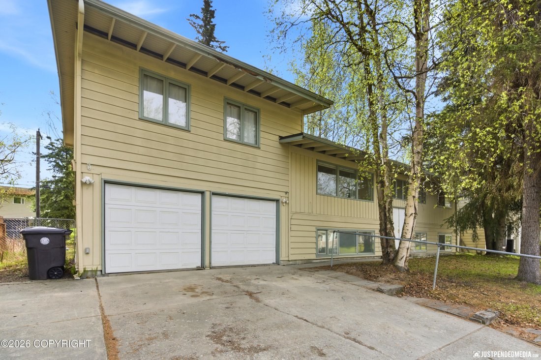 House in Anchorage, Alaska, United States 4 - 18175593