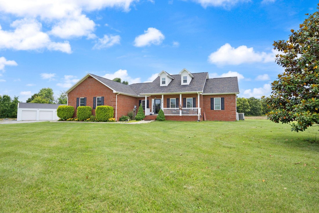 House in Jamestown, Kentucky, United States 2 - 18177917