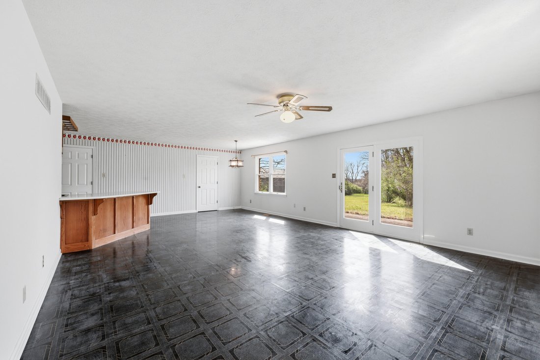 House in Lawrenceburg, Kentucky, United States 3 - 18177026